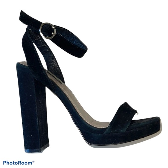STEVE MADDEN "Addon" Black Suede Ankle Strap Platf - Picture 1 of 5
